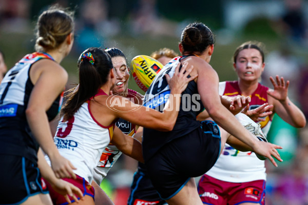 AFLW 2025 Round 09 - Brisbane v Port Adelaide - A-63874205