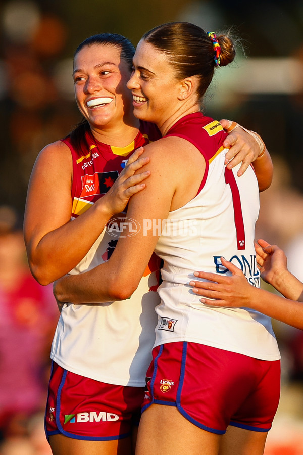 AFLW 2025 Round 09 - Brisbane v Port Adelaide - A-63874277