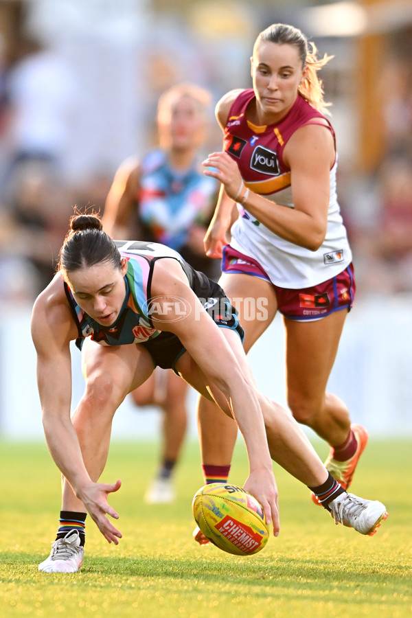 AFLW 2025 Round 09 - Brisbane v Port Adelaide - A-63874286