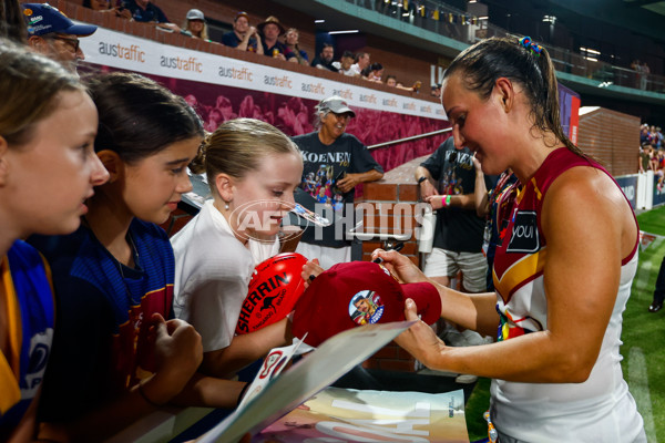 AFLW 2025 Round 09 - Brisbane v Port Adelaide - A-63878100