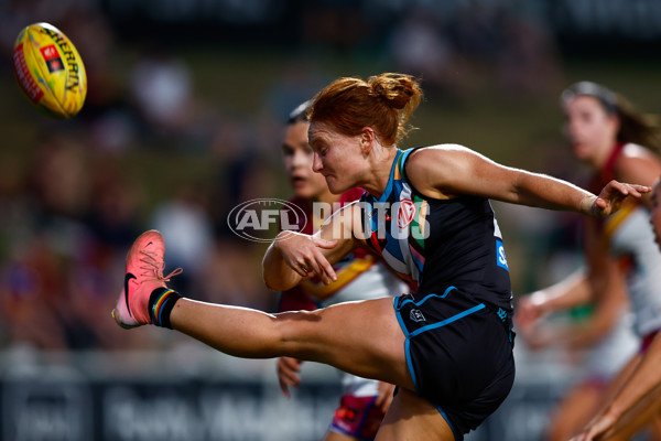 AFLW 2025 Round 09 - Brisbane v Port Adelaide - A-63878132