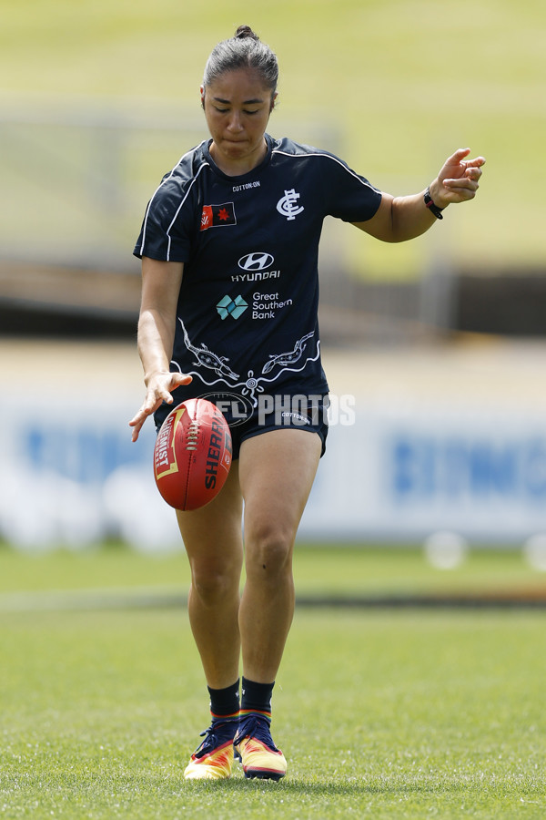 AFLW 2025 Round 09 - Sydney v Carlton - A-63883068