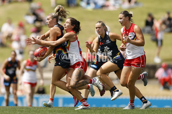 AFLW 2025 Round 09 - Sydney v Carlton - A-63883078