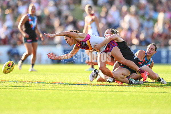 AFLW 2025 Round 09 - Brisbane v Port Adelaide - A-63883423