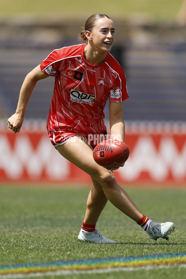 AFLW 2025 Round 09 - Sydney v Carlton - A-63883449