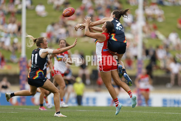 AFLW 2025 Round 09 - Sydney v Carlton - A-63885752