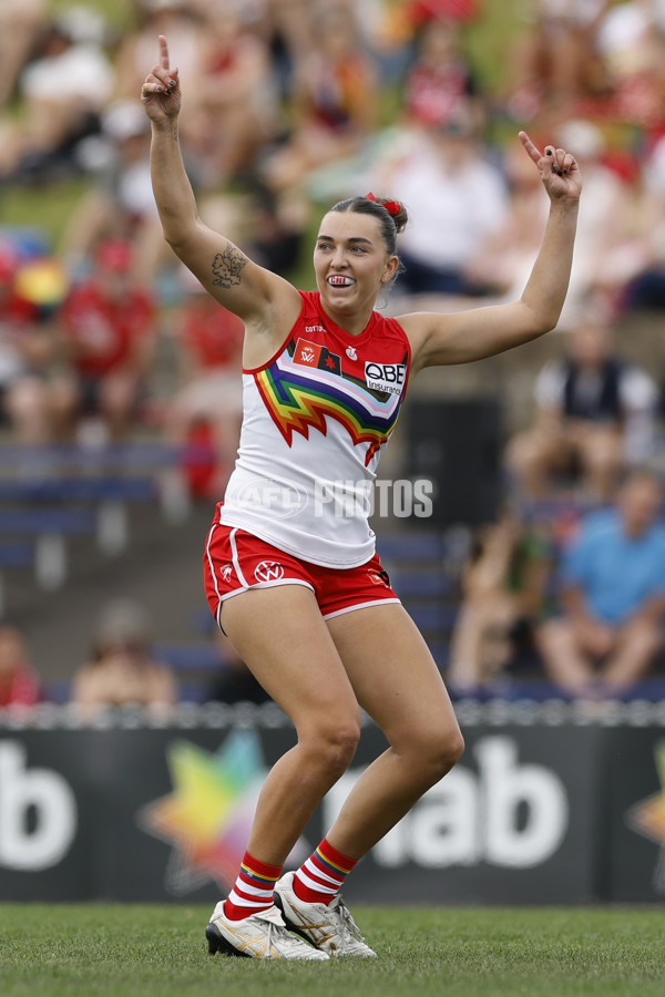 AFLW 2025 Round 09 - Sydney v Carlton - A-63885756