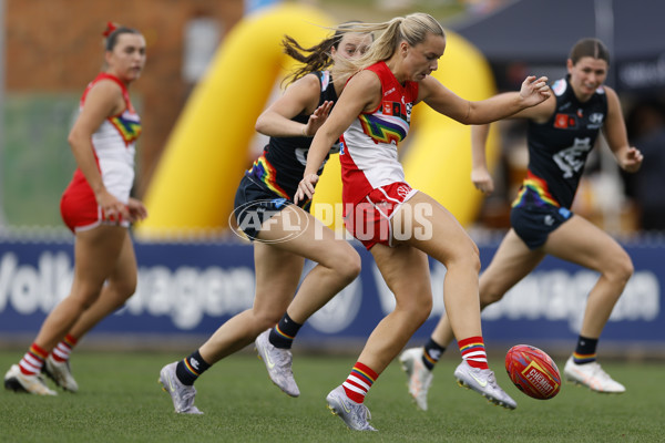 AFLW 2025 Round 09 - Sydney v Carlton - A-63885757