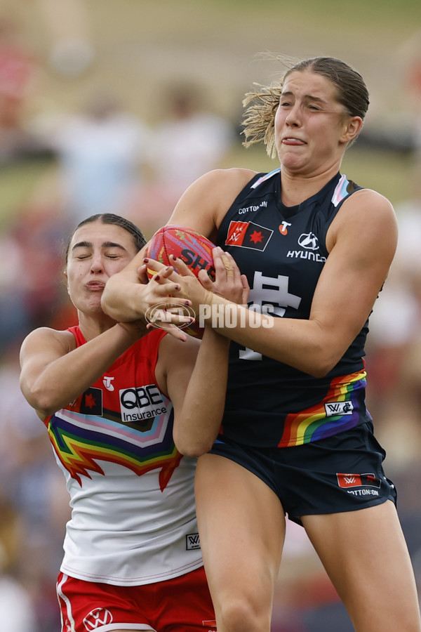 AFLW 2025 Round 09 - Sydney v Carlton - A-63885779