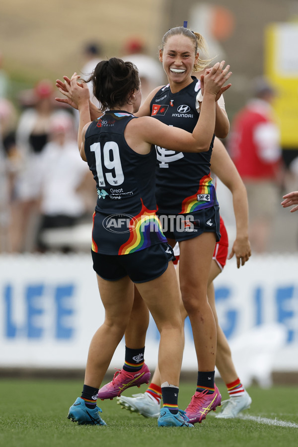 AFLW 2025 Round 09 - Sydney v Carlton - A-63885785