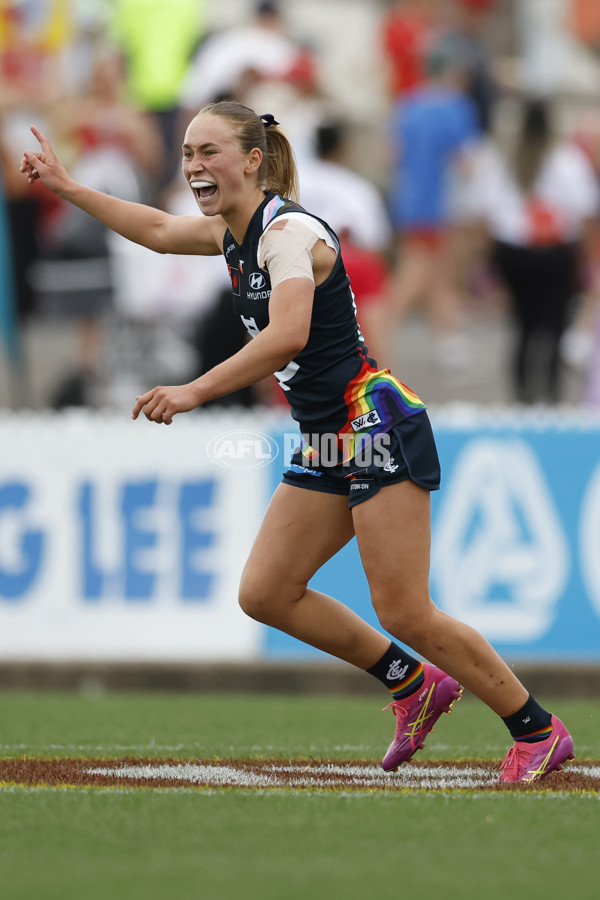 AFLW 2025 Round 09 - Sydney v Carlton - A-63885787