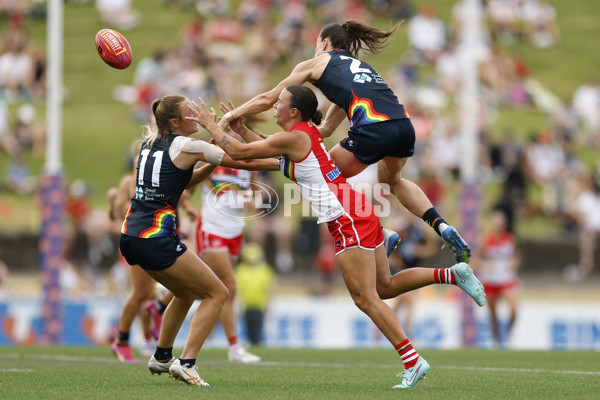 AFLW 2025 Round 09 - Sydney v Carlton - A-63886445