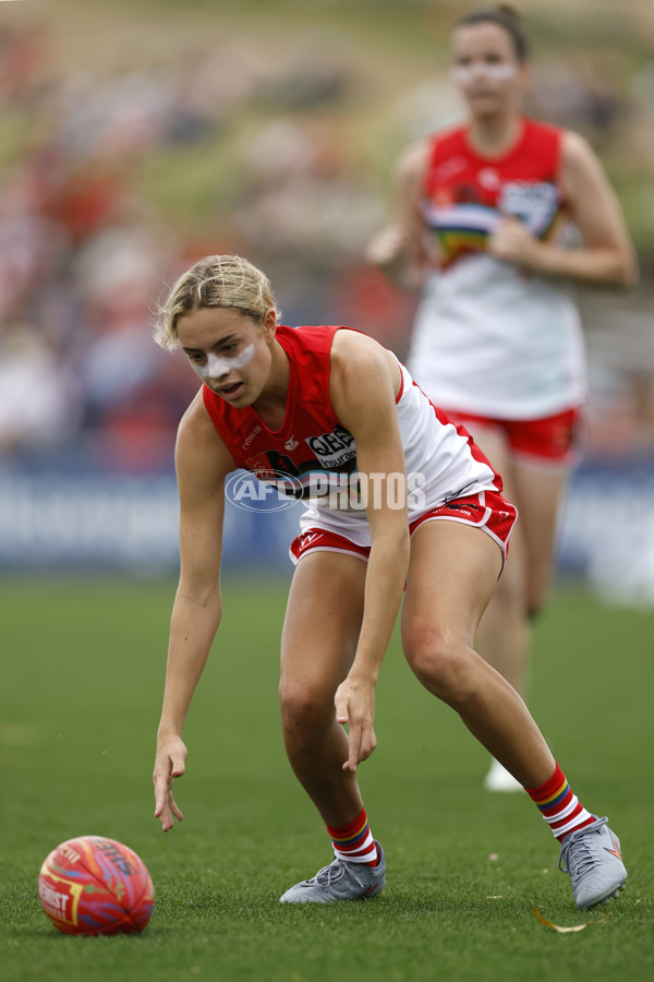 AFLW 2025 Round 09 - Sydney v Carlton - A-63886481