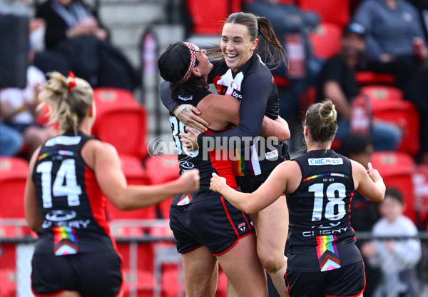 AFLW 2025 Round 09 - St Kilda v Collingwood - A-63886513