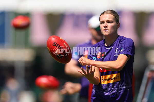 AFLW 2025 Round 09 - Fremantle v Melbourne - A-63889459