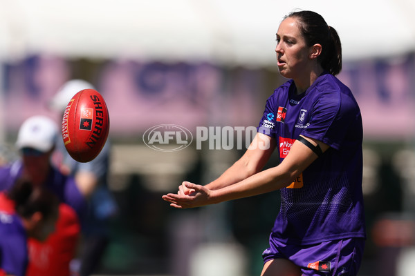 AFLW 2025 Round 09 - Fremantle v Melbourne - A-63889461