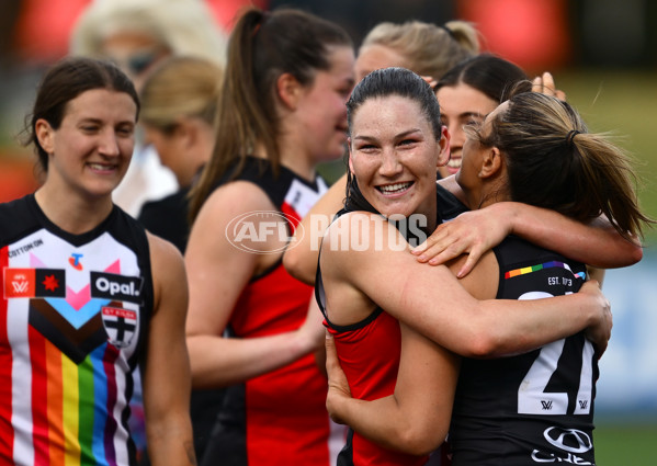 AFLW 2025 Round 09 - St Kilda v Collingwood - A-63891346