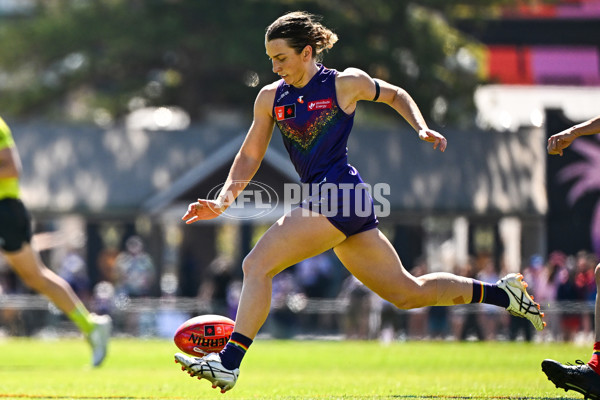 AFLW 2025 Round 09 - Fremantle v Melbourne - A-63891358