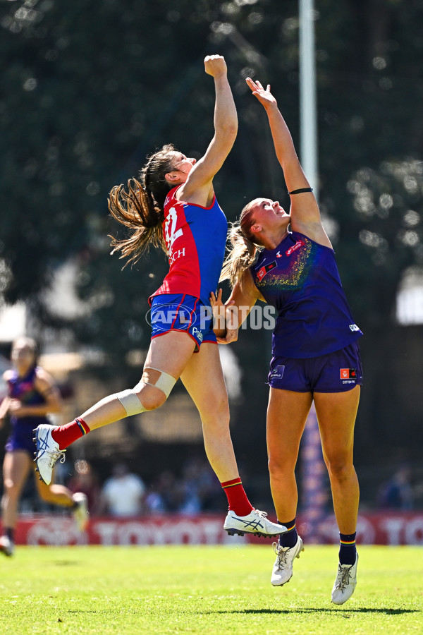 AFLW 2025 Round 09 - Fremantle v Melbourne - A-63891851