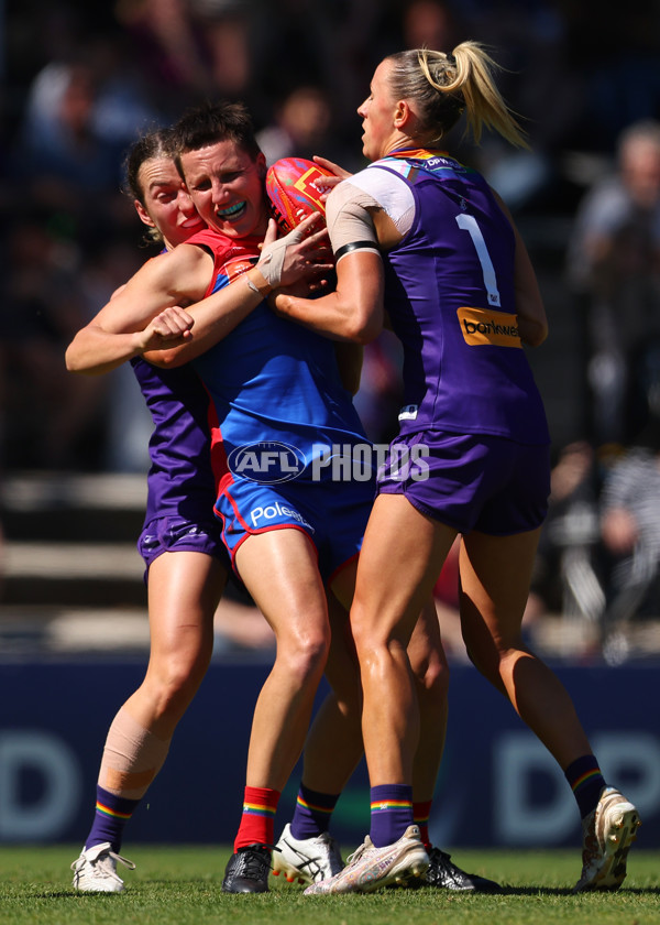 AFLW 2025 Round 09 - Fremantle v Melbourne - A-63893956
