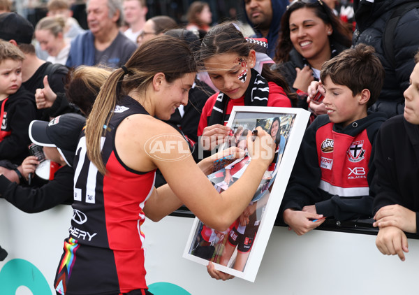 AFLW 2025 Round 09 - St Kilda v Collingwood - A-63893959