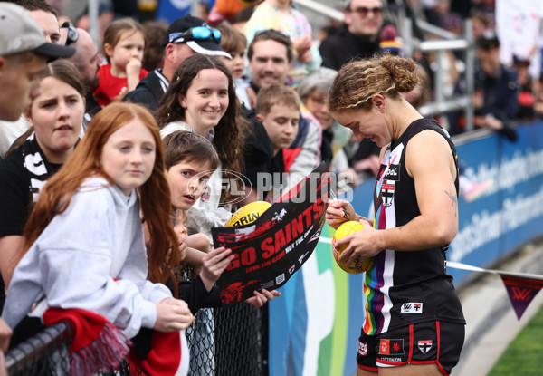 AFLW 2025 Round 09 - St Kilda v Collingwood - A-63893960