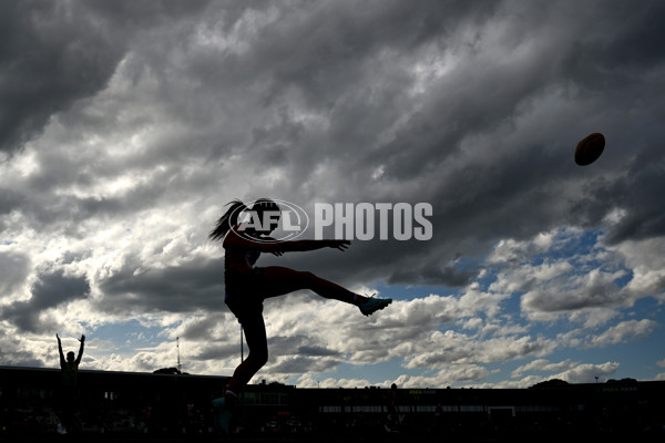 AFLW 2025 Round 09 - St Kilda v Collingwood - A-63893983