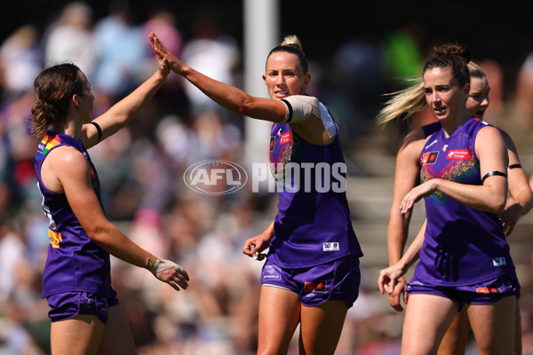 AFLW 2025 Round 09 - Fremantle v Melbourne - A-63894033