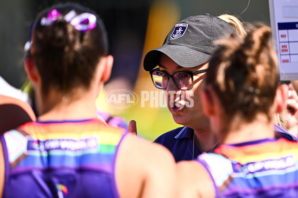 AFLW 2025 Round 09 - Fremantle v Melbourne - A-63894052