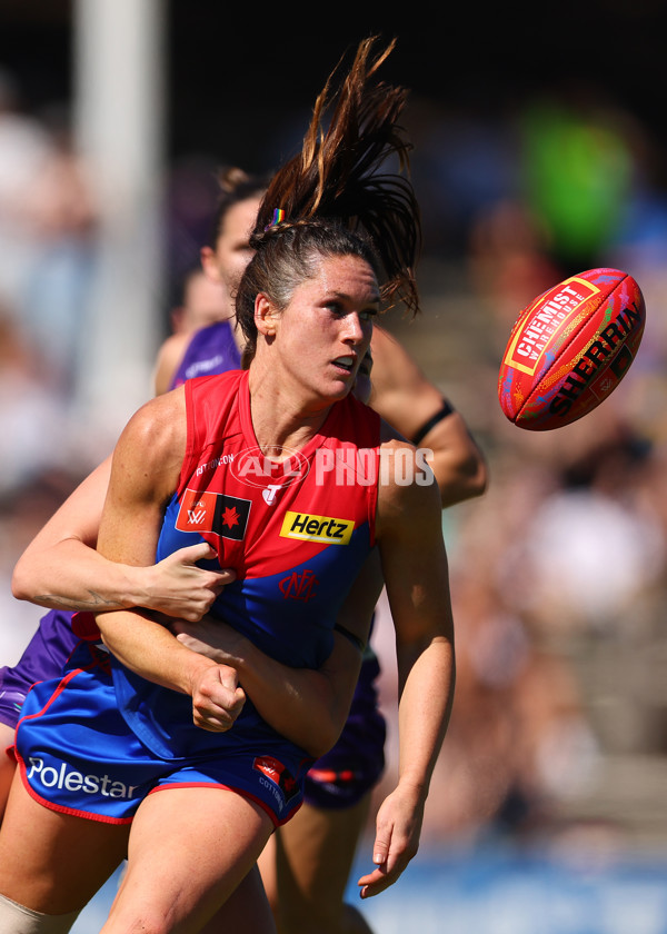 AFLW 2025 Round 09 - Fremantle v Melbourne - A-63896041