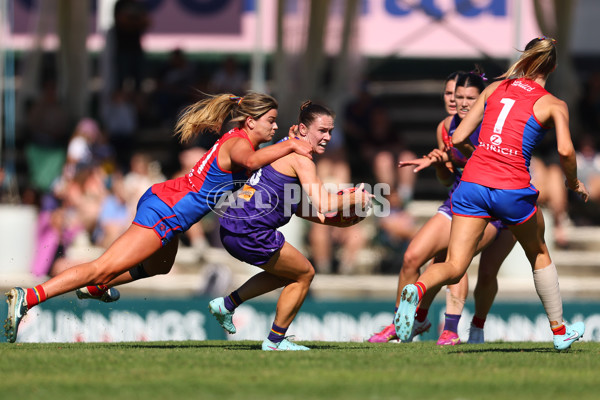 AFLW 2025 Round 09 - Fremantle v Melbourne - A-63897305