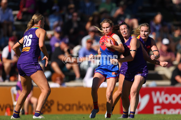 AFLW 2025 Round 09 - Fremantle v Melbourne - A-63897311