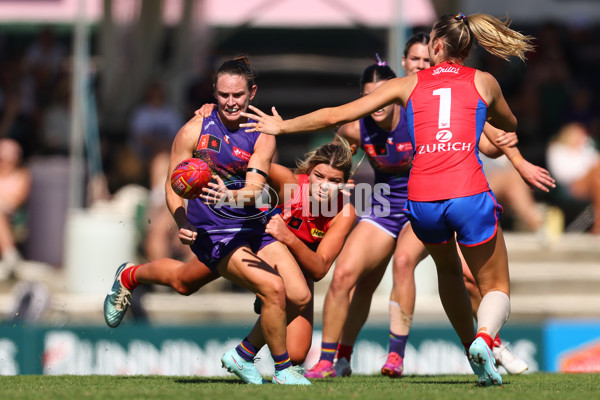 AFLW 2025 Round 09 - Fremantle v Melbourne - A-63898676
