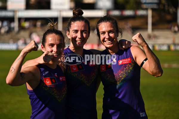 AFLW 2025 Round 09 - Fremantle v Melbourne - A-63902933