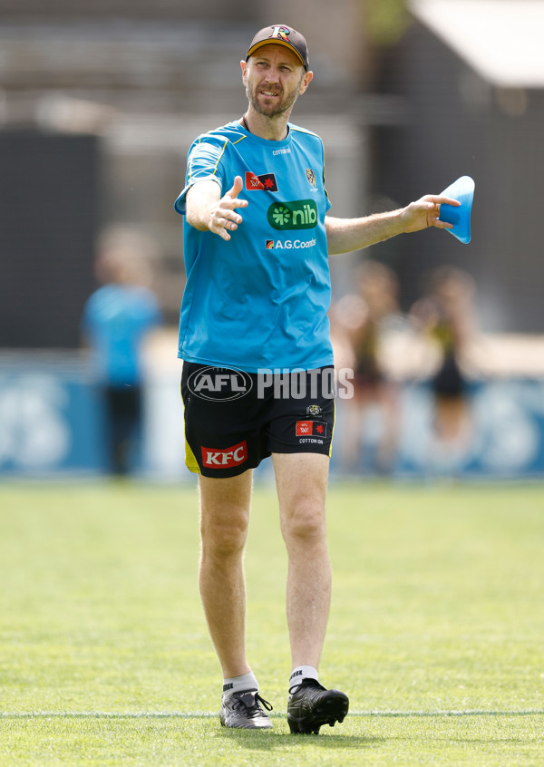 AFLW 2025 Training - Richmond 171025 - A-63981276