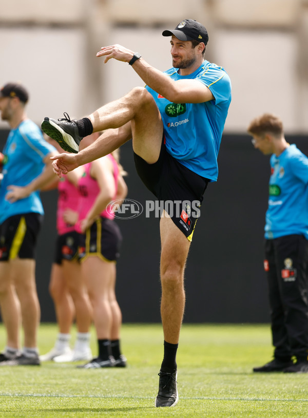 AFLW 2025 Training - Richmond 171025 - A-63984981