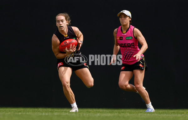 AFLW 2025 Training - Richmond 171025 - A-63984982