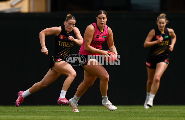 AFLW 2025 Training - Richmond 171025 - A-63984983