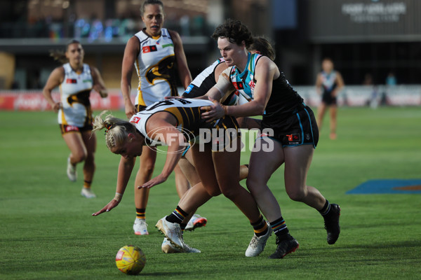 AFLW 2025 Round 10 - Port Adelaide v Hawthorn - A-64010428