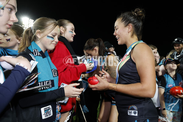 AFLW 2025 Round 10 - Port Adelaide v Hawthorn - A-64012969
