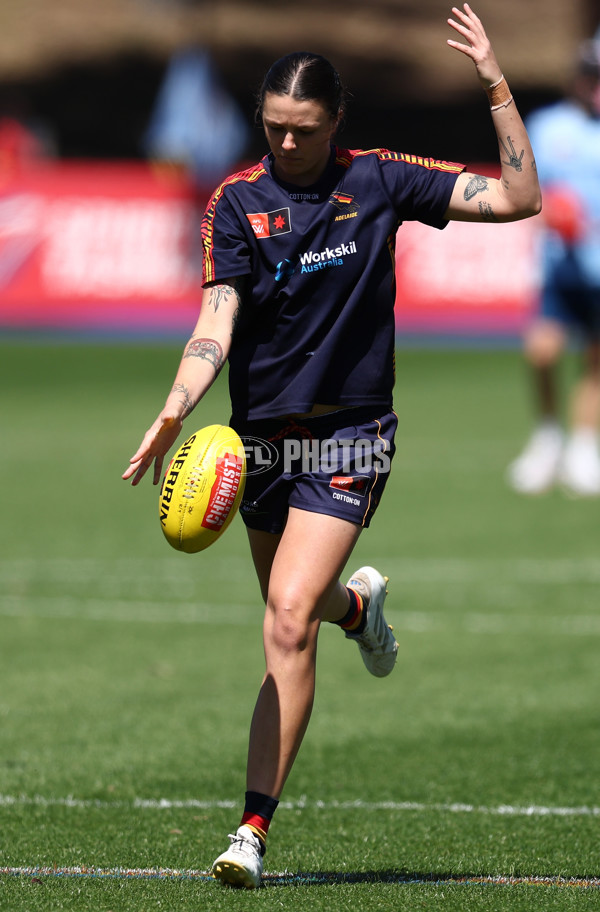 AFLW 2025 Round 10 - North Melbourne v Adelaide - A-64020485
