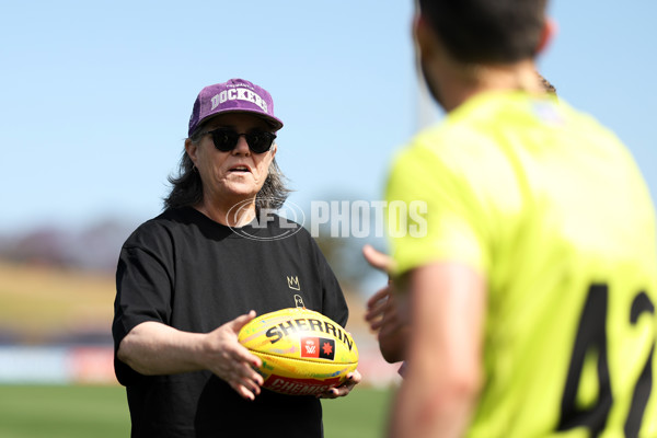 AFLW 2025 Round 10 - GWS v Fremantle - A-64020522