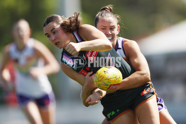 AFLW 2025 Round 10 - GWS v Fremantle - A-64020528