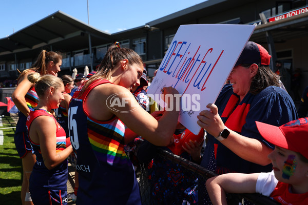 AFLW 2025 Round 10 - Melbourne v Sydney - A-64021458