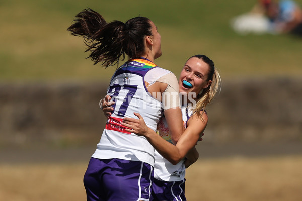 AFLW 2025 Round 10 - GWS v Fremantle - A-64021473
