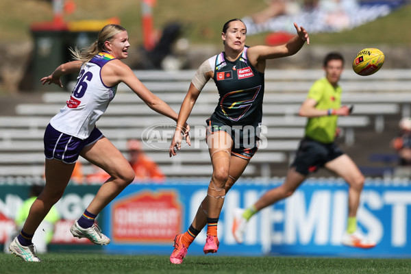 AFLW 2025 Round 10 - GWS v Fremantle - A-64023430