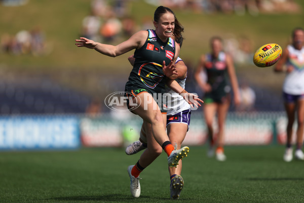 AFLW 2025 Round 10 - GWS v Fremantle - A-64024136
