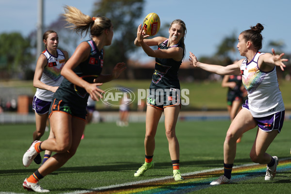 AFLW 2025 Round 10 - GWS v Fremantle - A-64024149