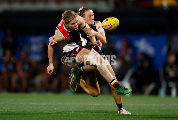 AFLW 2025 Round 10 - Carlton v St Kilda - A-64032272