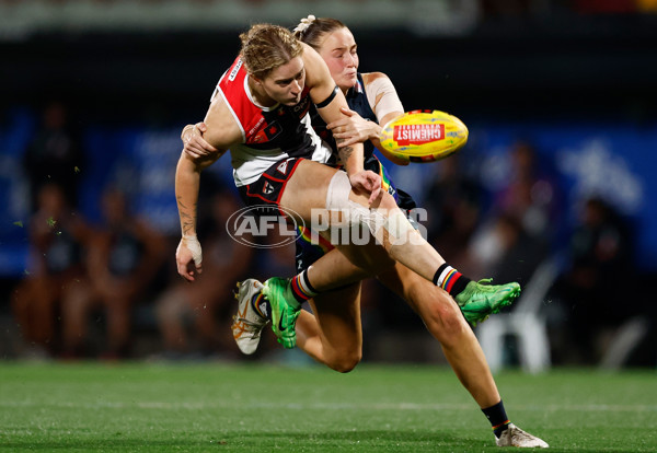 AFLW 2025 Round 10 - Carlton v St Kilda - A-64033627
